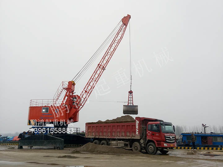 HGQ10t-20m 碼頭固定吊機(jī)